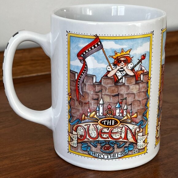 2 Mary Engelbreit Mugs "Queen of Everything" & "Lives Get One" Checkered Handles - Picture 5 of 15